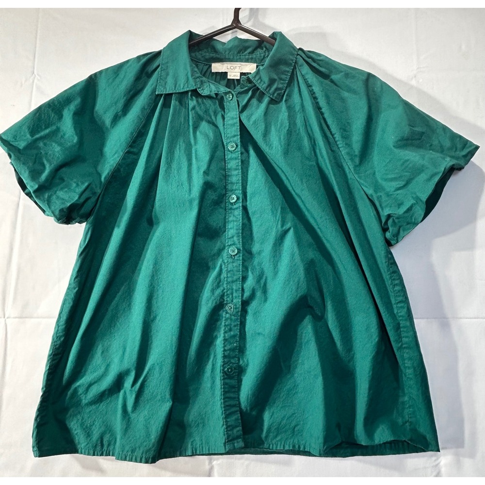 Loft Womens XS Emerald Green Short Sleeve Button Down Pleated Back Blouse